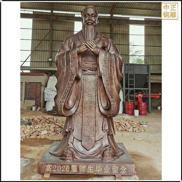 贈(zèng)母?？鬃鱼~雕塑定制